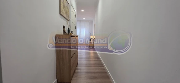 Apartamento T1 para Venda em Póvoa de Santa Iria e Forte da Casa