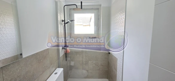 Apartamento T1 para Venda em Póvoa de Santa Iria e Forte da Casa