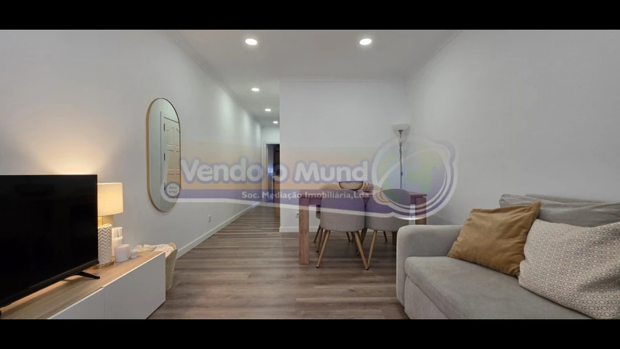 Apartamento T1 para Venda em Póvoa de Santa Iria e Forte da Casa