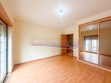 Apartamento T3 para Venda em Samora Correia