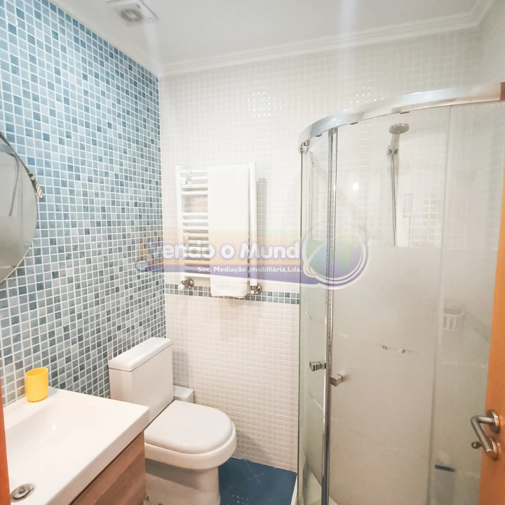 Moradia T4 para Venda em Vila Franca de Xira Foto 16