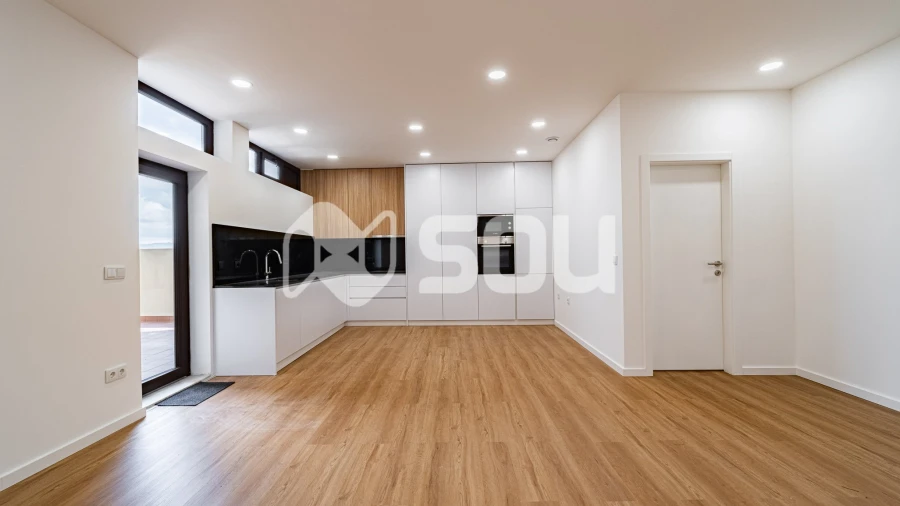 Apartamento T2 para Venda em Campanhã