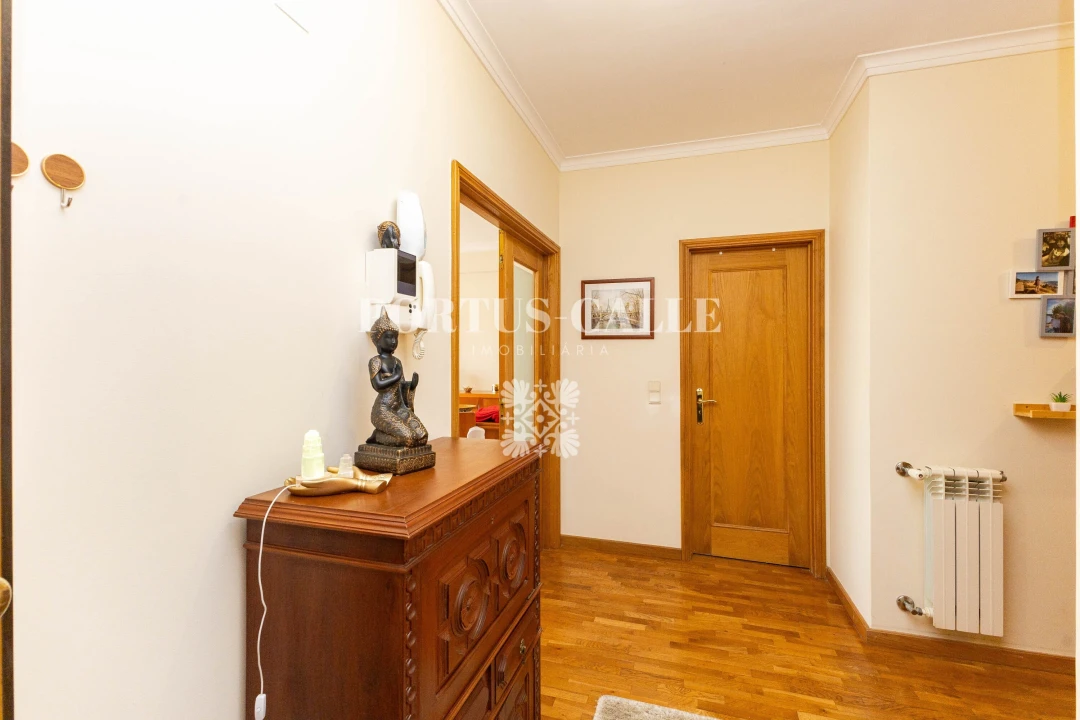 Apartamento T2 para Venda em Pedroso e Seixezelo Foto 6