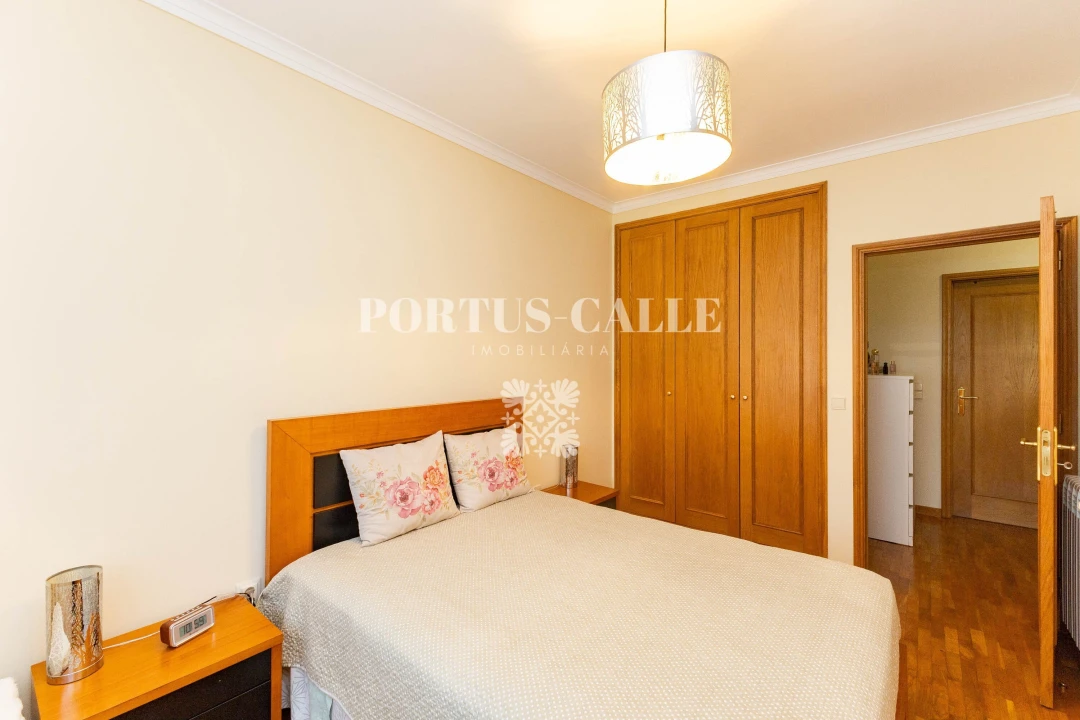 Apartamento T2 para Venda em Pedroso e Seixezelo Foto 17