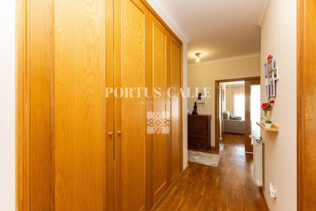 Apartamento T2 para Venda em Pedroso e Seixezelo Foto 5