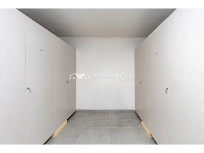 Apartamento T2 para Venda em Coimbrão Foto 12