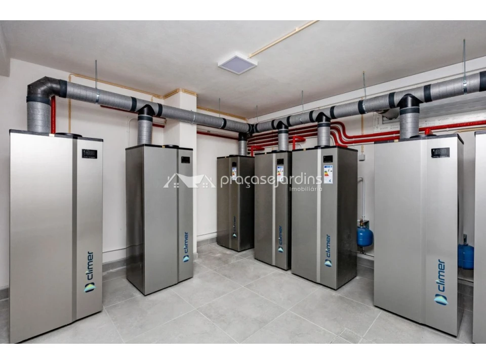 Apartamento T2 para Venda em Coimbrão Foto 13