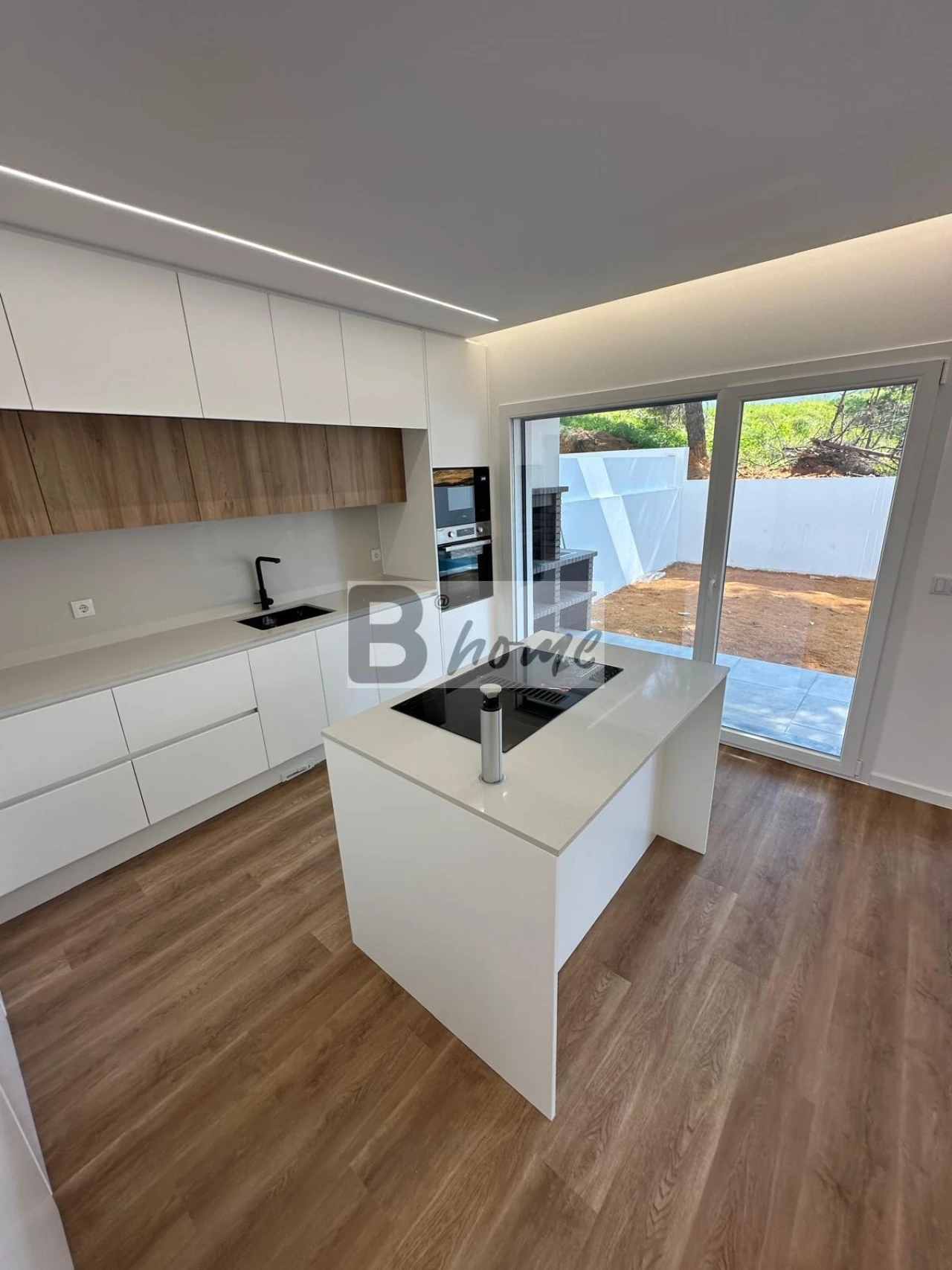 Moradia T3 para Venda em Charneca de Caparica e Sobreda Foto 4