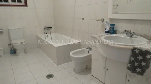 Moradia T3 para Venda em Fiães