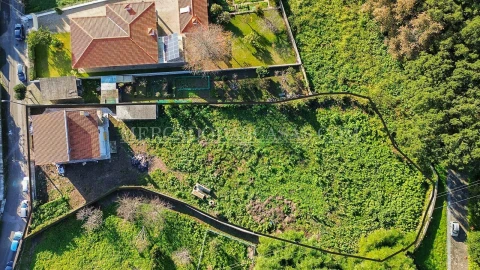 Moradia T4 para Venda em Santa Maria de Lamas