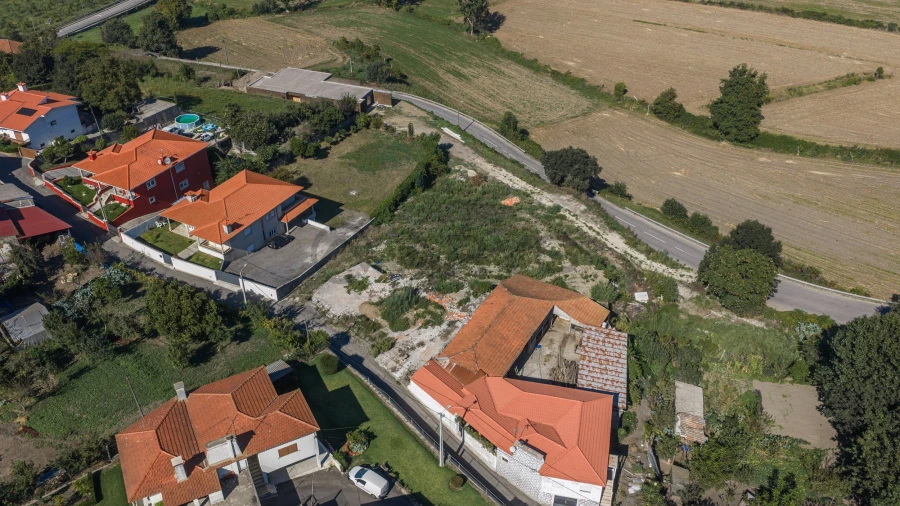 Terreno para Venda em Vilarinho das Cambas Foto 7