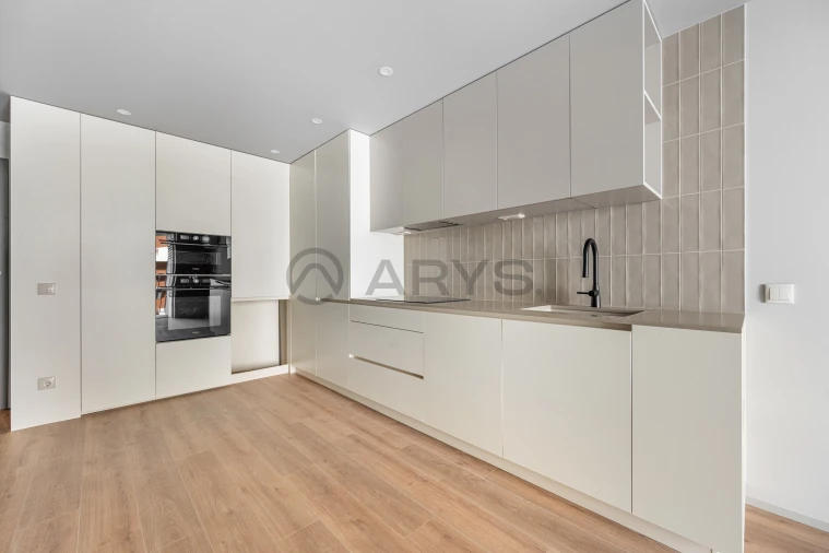 Apartamento T1 para Venda em São Vitor (Braga) Foto 6