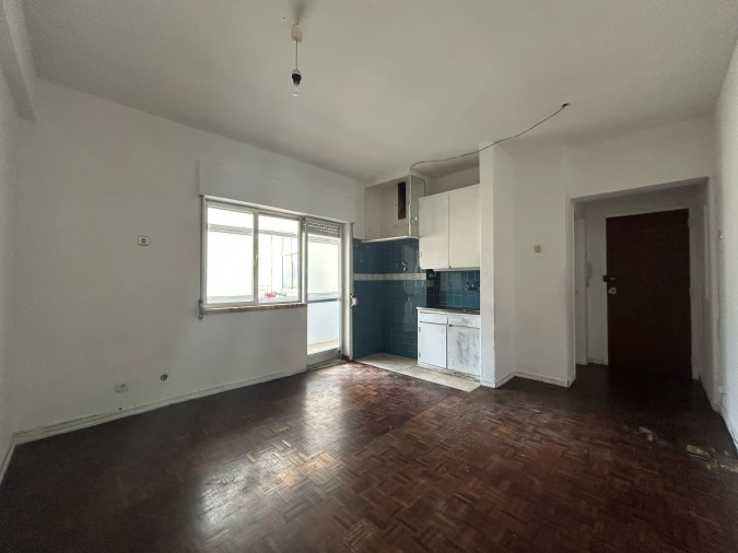 Apartamento T1 para Venda em Águas Livres Foto 5