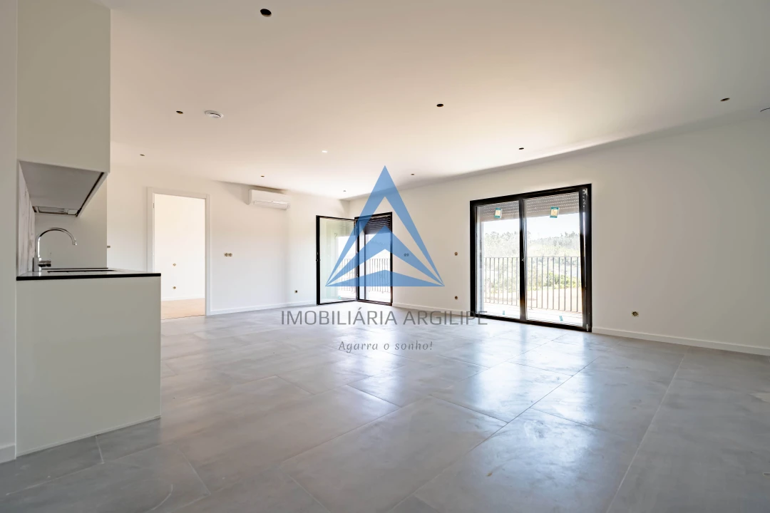 Apartamento T1 para Venda em Pelariga Foto 2