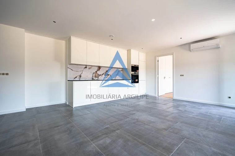 Apartamento T1 para Venda em Pelariga Foto 3