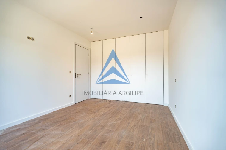 Apartamento T1 para Venda em Pelariga Foto 8