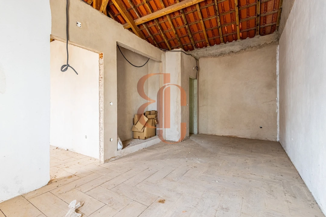 Moradia T2 para Venda em Azambujeira e Malaqueijo Foto 10