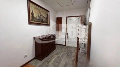 Moradia T2 para Venda em Pedroso e Seixezelo