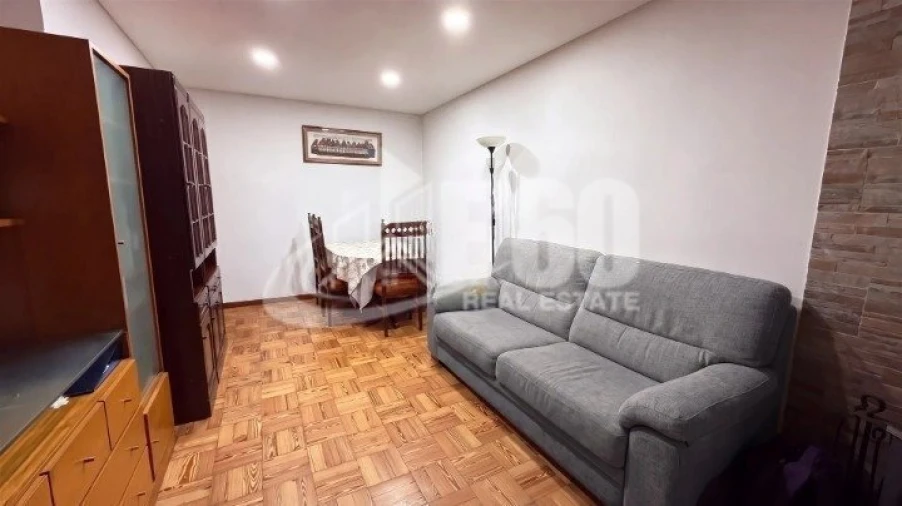 Moradia T2 para Venda em Pedroso e Seixezelo Foto 4