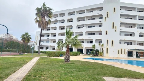 Apartamento para Venda em Albufeira e Olhos de Água