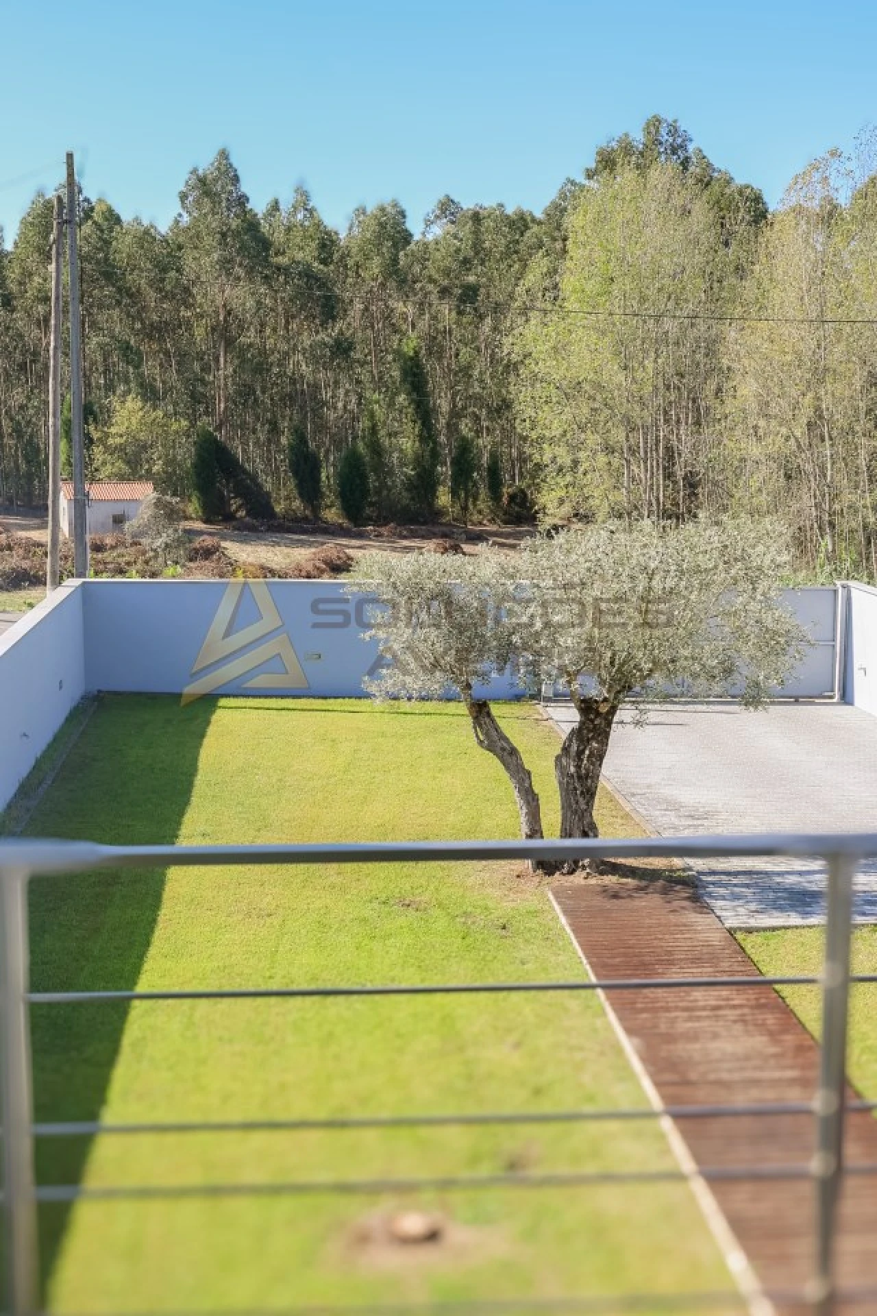 Moradia T4 para Venda em Oiã Foto 12