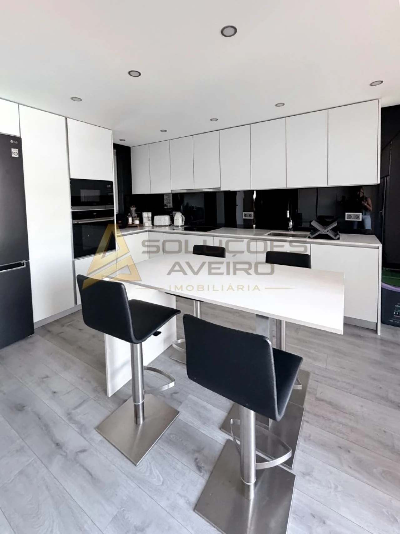 Moradia T4 para Venda em Oiã Foto 125