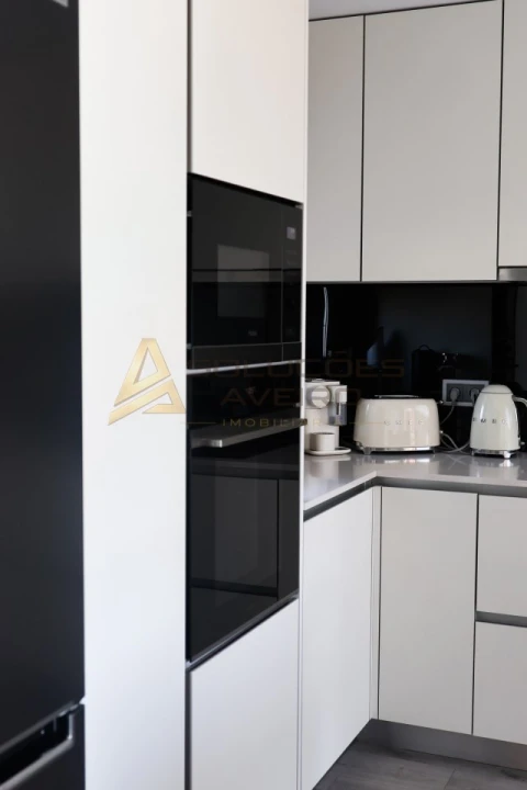 Moradia T4 para Venda em Oiã