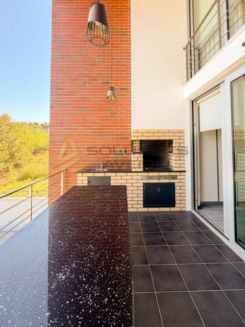 Moradia T4 para Venda em Oiã