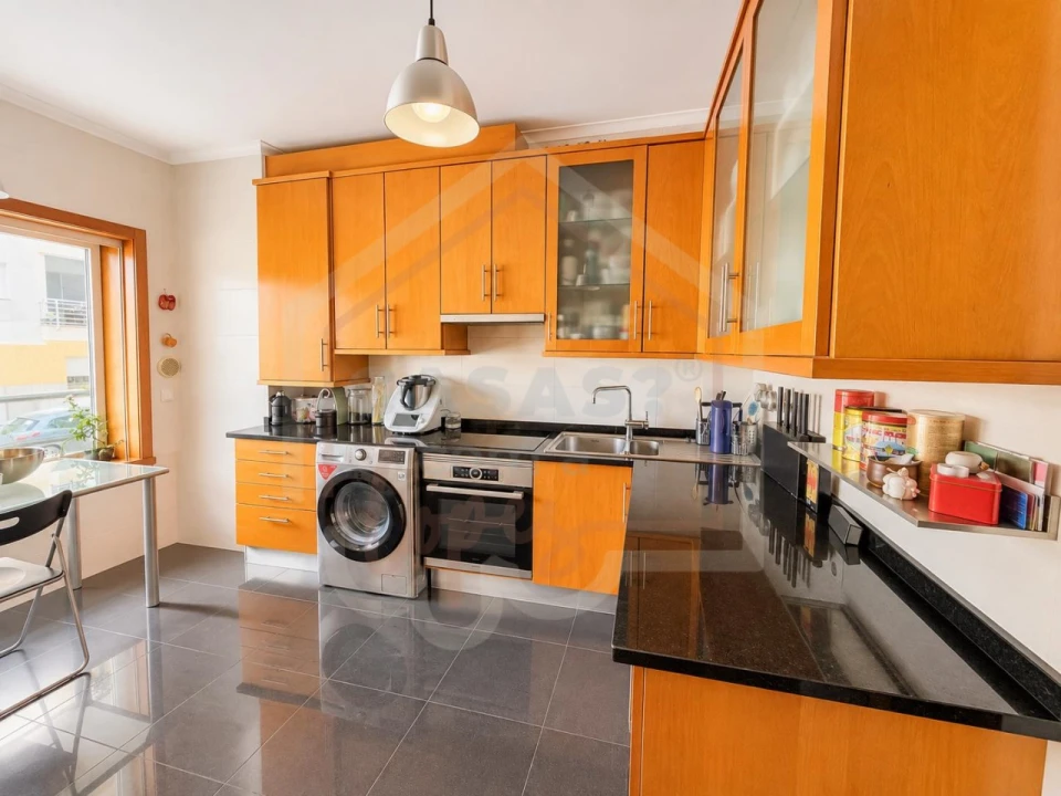 Apartamento T3 para Venda em Glória e Vera Cruz Foto 1