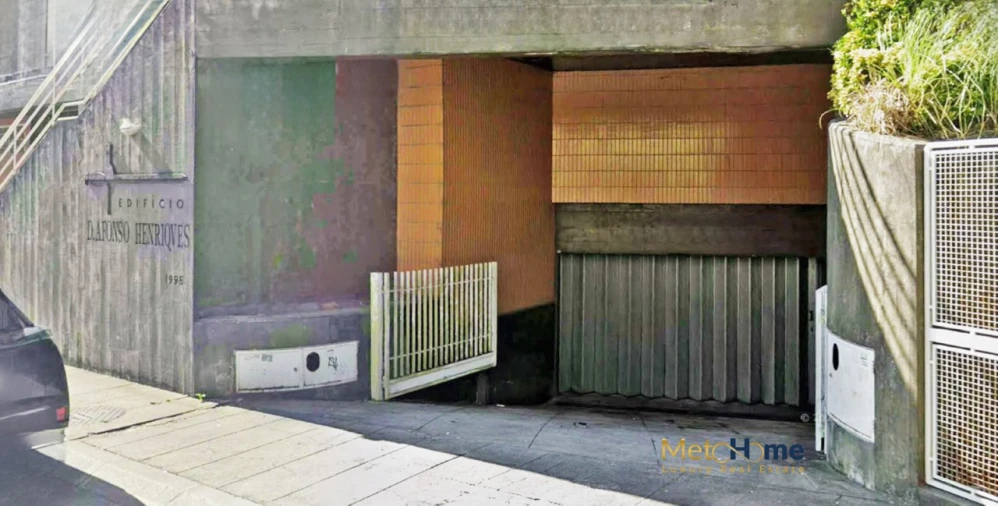 Garagem para Venda em Rio Tinto Foto 5