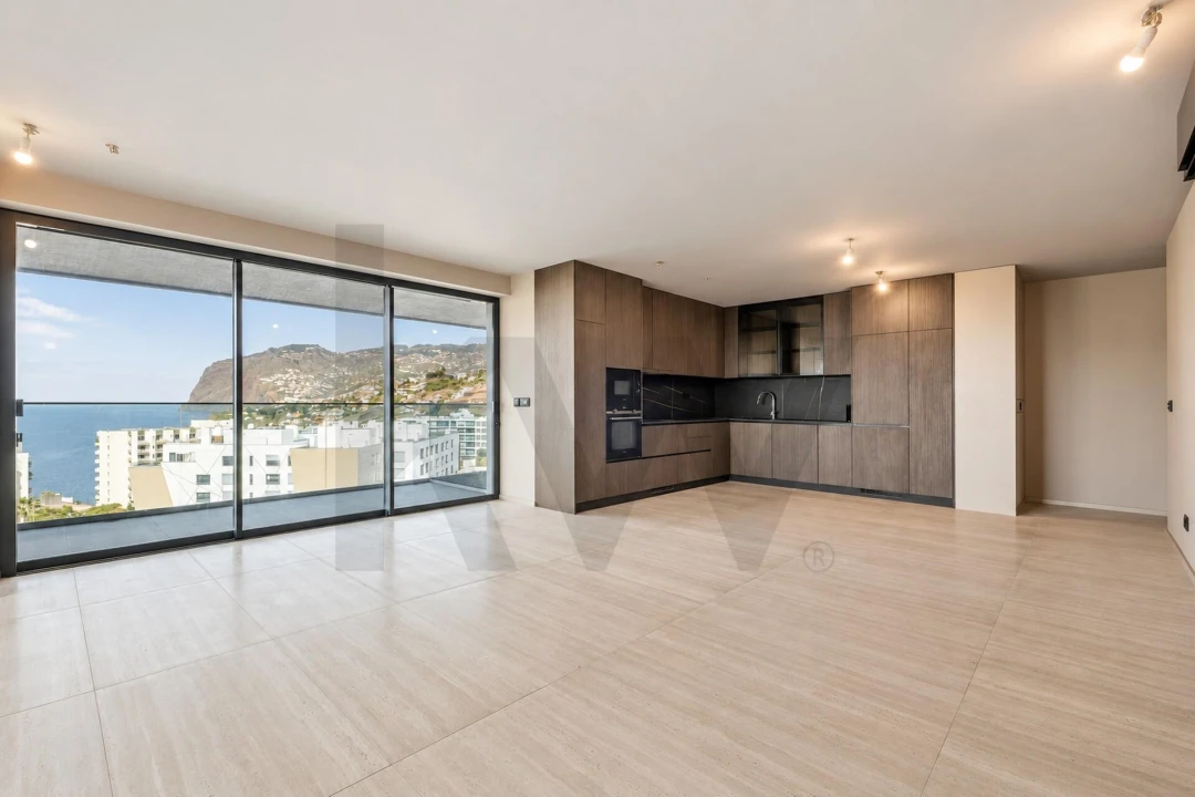 Apartamento T2 para Venda em São Martinho Foto 1
