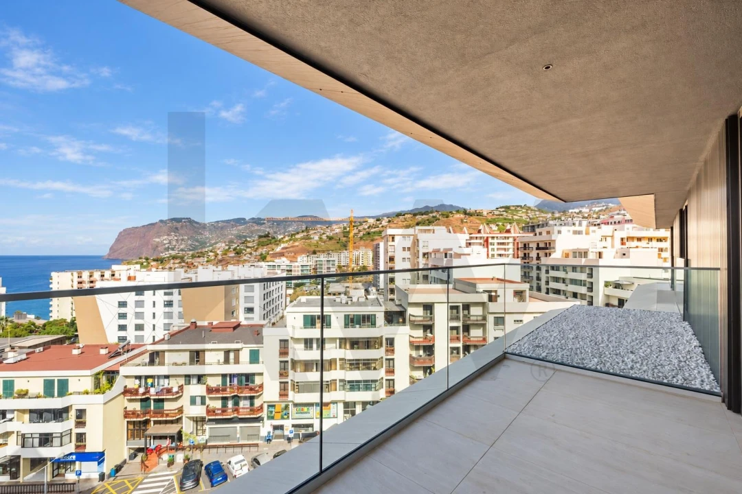 Apartamento T2 para Venda em São Martinho Foto 7