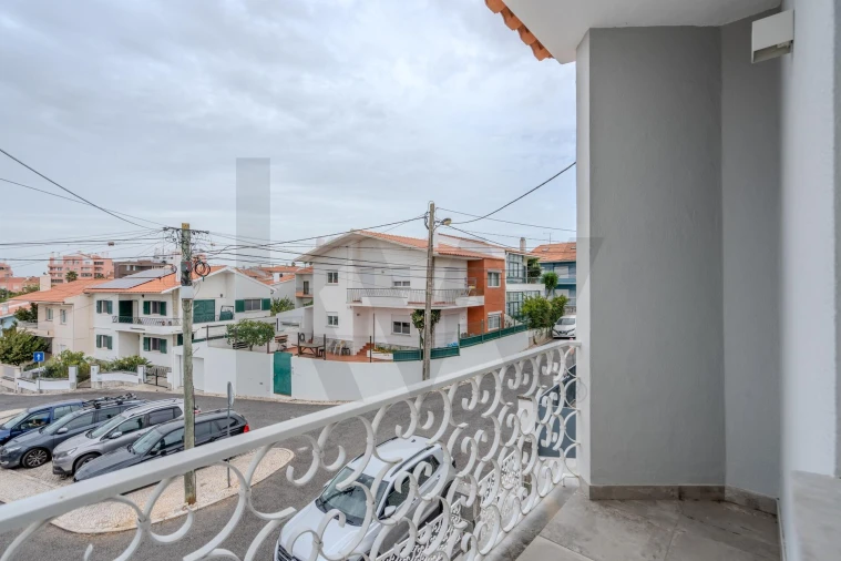 Moradia T4 para Venda em São Domingos de Rana Foto 35