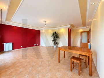 Apartamento T2 para Venda em Algueirão-Mem Martins