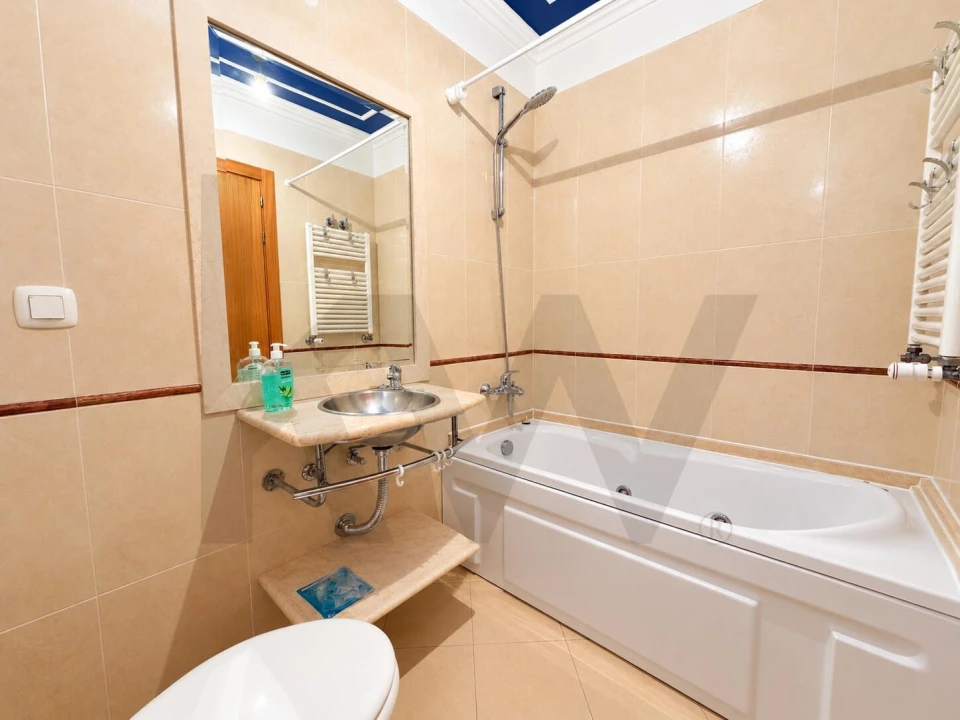 Apartamento T2 para Venda em Algueirão-Mem Martins Foto 13