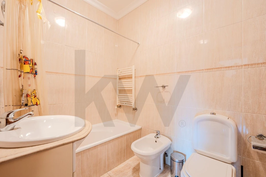 Apartamento T2 para Venda em Valongo Foto 22