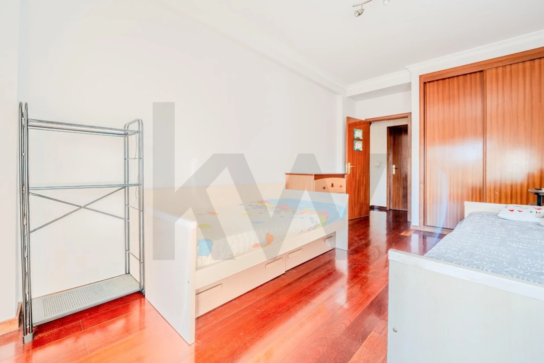 Apartamento T2 para Venda em Valongo Foto 21