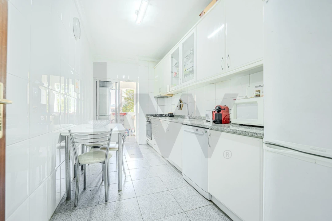 Apartamento T2 para Venda em Valongo Foto 15