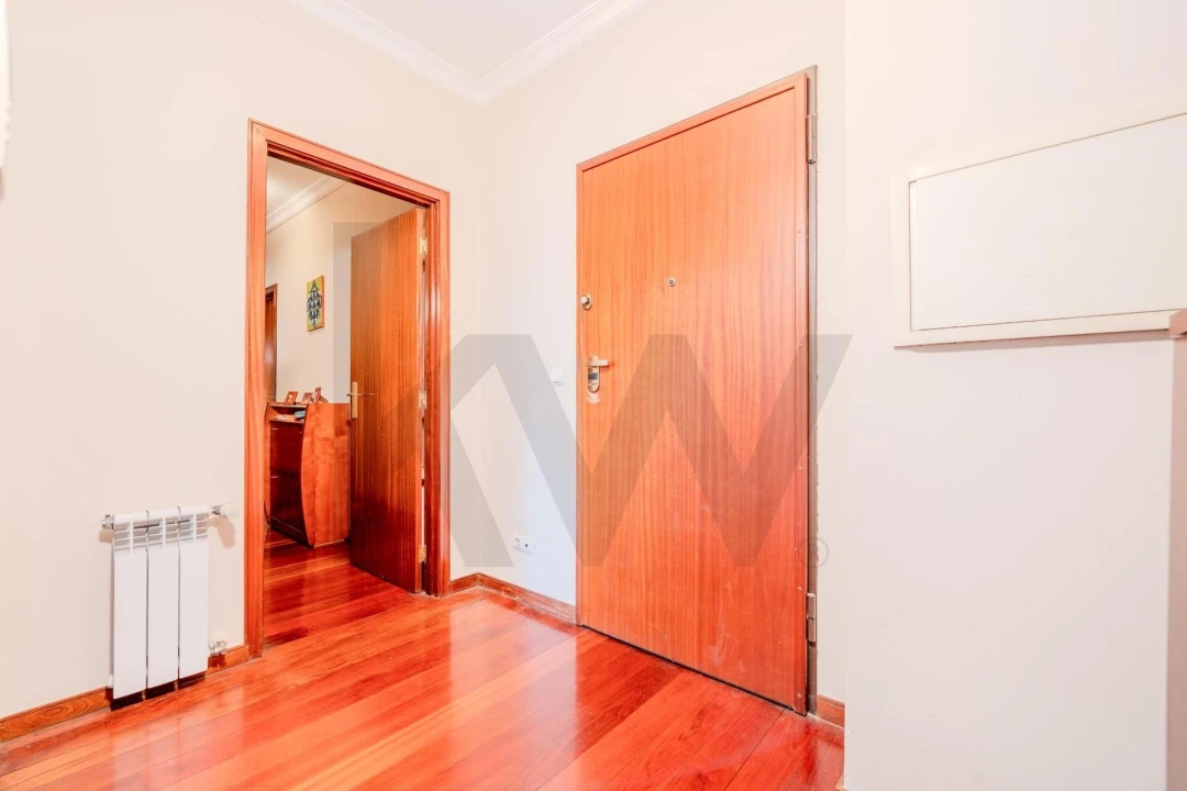 Apartamento T2 para Venda em Valongo Foto 13