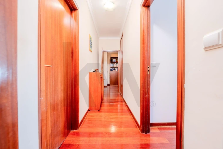 Apartamento T2 para Venda em Valongo Foto 30