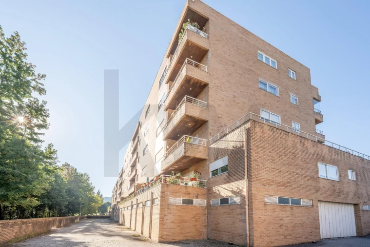 Apartamento T2 para Venda em Valongo Foto 3