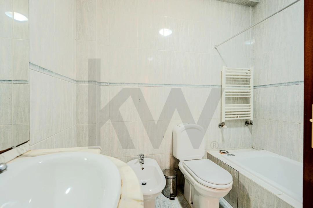 Apartamento T2 para Venda em Valongo Foto 28