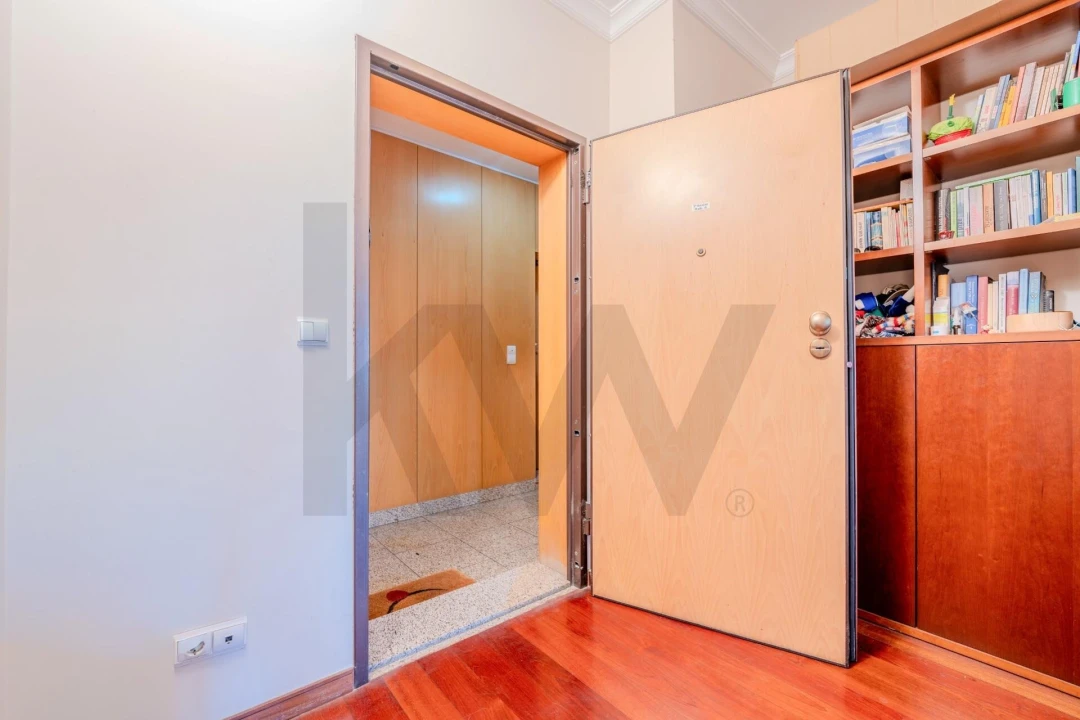 Apartamento T2 para Venda em Valongo Foto 32