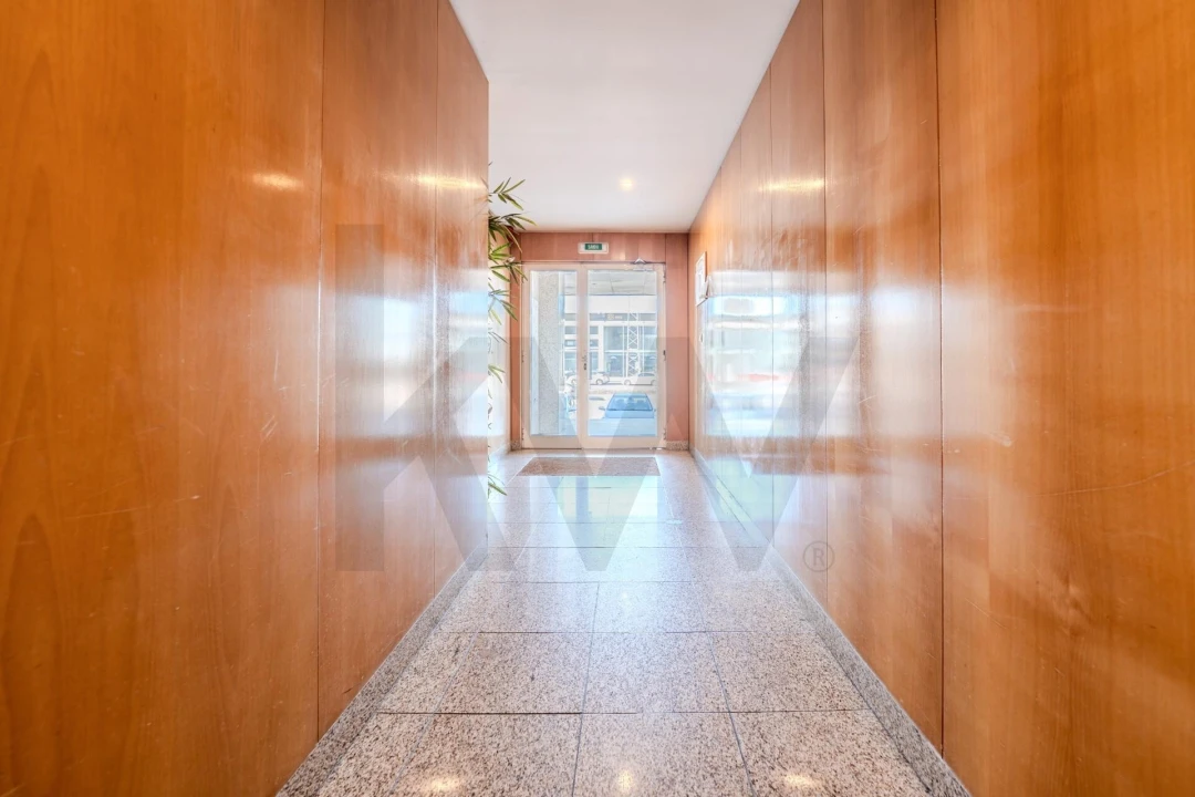 Apartamento T2 para Venda em Valongo Foto 7