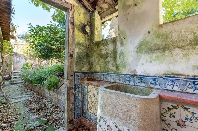 Moradia T10 para Venda em Santa Maria e São Miguel, São Martinho, São Pedro Penaferrim Foto 14