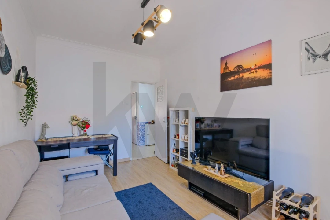 Apartamento T2 para Venda em Cacém e São Marcos Foto 16