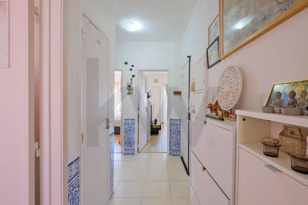 Apartamento T2 para Venda em Cacém e São Marcos Foto 12