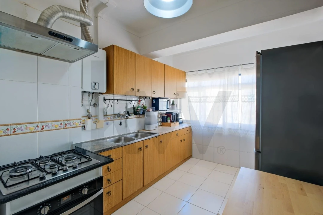 Apartamento T2 para Venda em Cacém e São Marcos Foto 5
