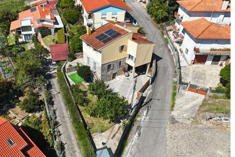 Moradia T4 para Venda em Santa Maria Maior e Monserrate e Meadela Foto 31