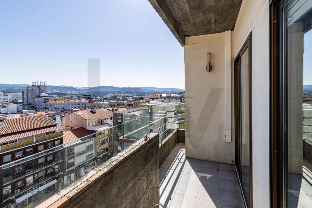 Apartamento T2 para Venda em São João da Madeira Foto 1
